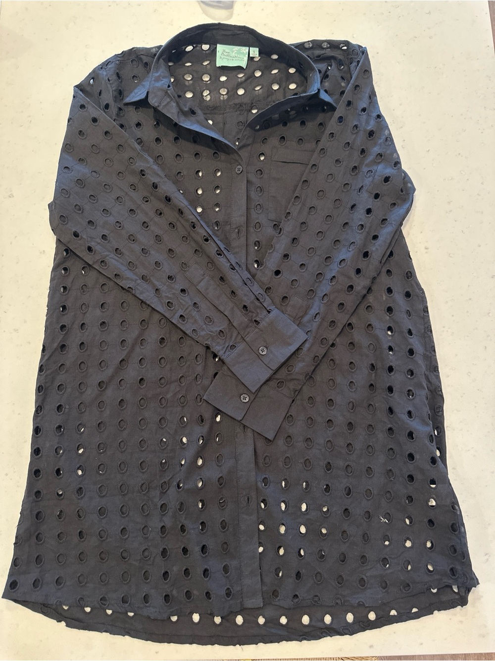 100% Cotton Eyelet Button Down Beach Coverup Size Small Anthropologie Resortwear